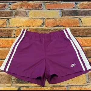 Nike Women’s size Small (4-6) Fuschia Shorts